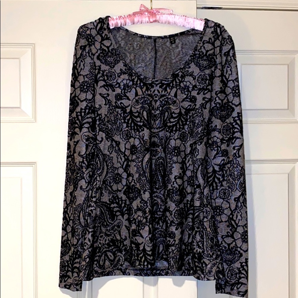 Femme Boutique Long-Sleeve Shirt